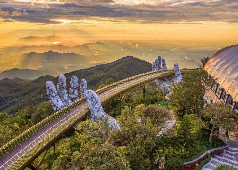 Danang Golden Bridge