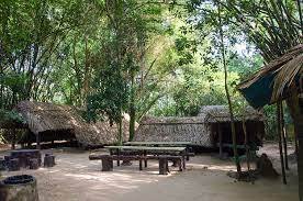 Experience the Cu Chi tunnel straw house