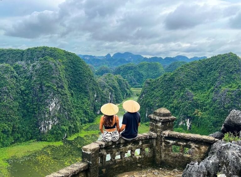 Mua Cave Ninh Binh