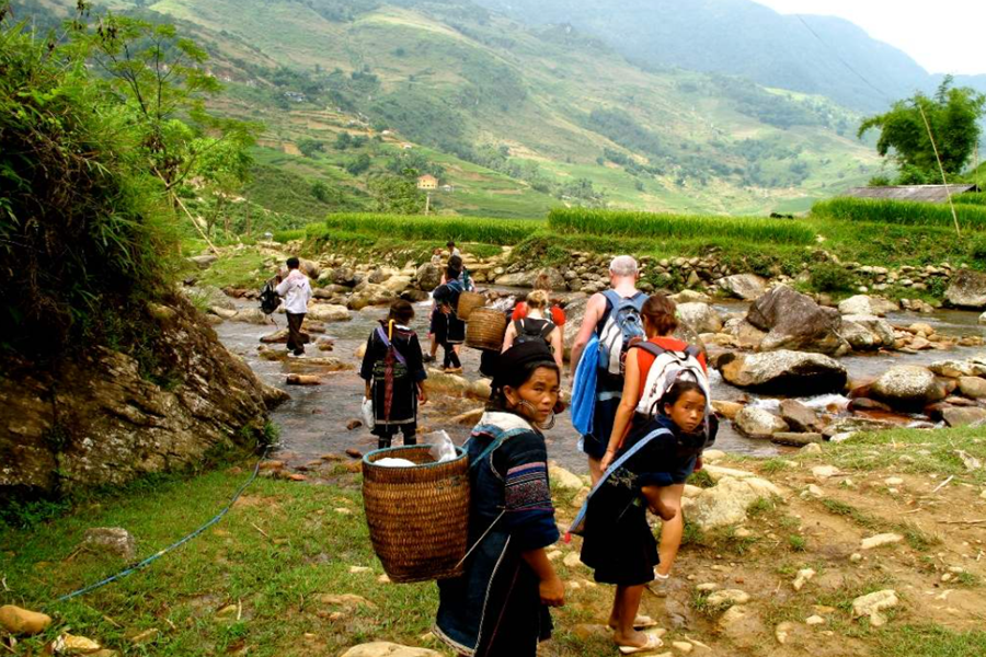 The Detailed Guides to Sin Chai Village Sapa Vietnam