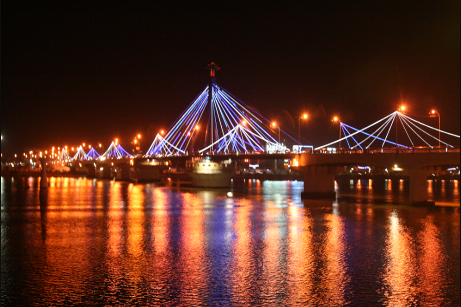 Explore Da Nang Nightlife - Top Things To Do For Tourists