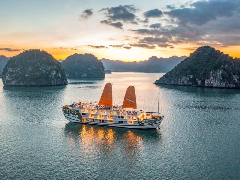 Halong Bay Cooking Class: Discover Authentic Vietnamese Cuisine