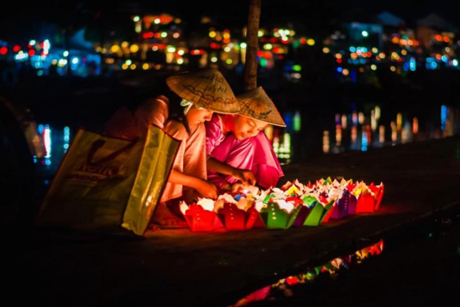 Hoi An Lantern Festival - The Ancient Town’s Most Stunning Event