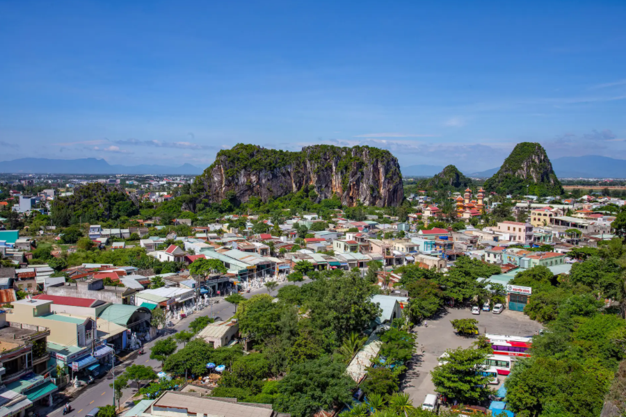 Danang Marble Mountains Guides: Caves, Pagodas & Panoramic Views