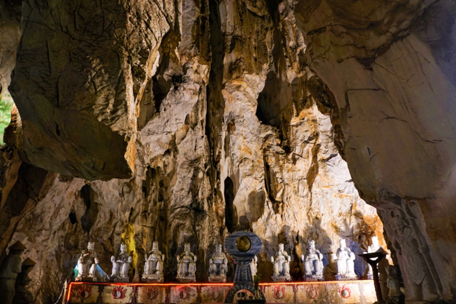 Danang Marble Mountains Guides: Caves, Pagodas & Panoramic Views