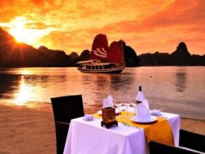 Sunrise and Sunset in Halong Bay: Magical Moments You Can't Miss