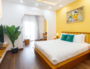 Ho Chi Minh City Budget Travel Guide: Affordable Accommodation And Food