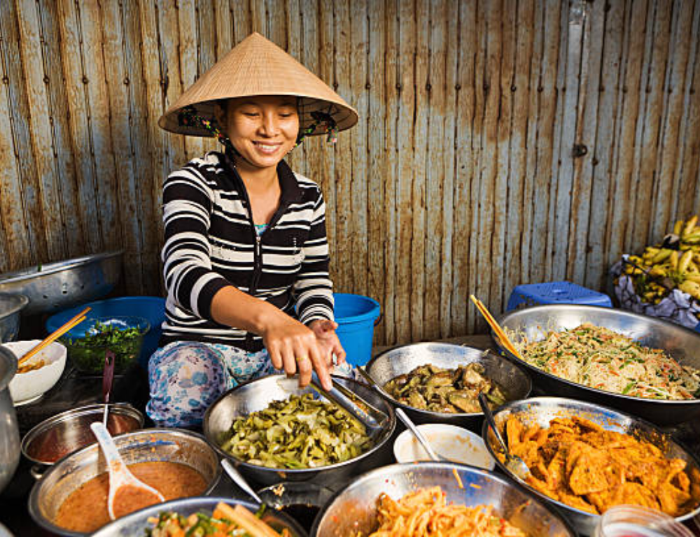 Ho Chi Minh City Street Food: An Ultimate Guide to Eat Like A Local