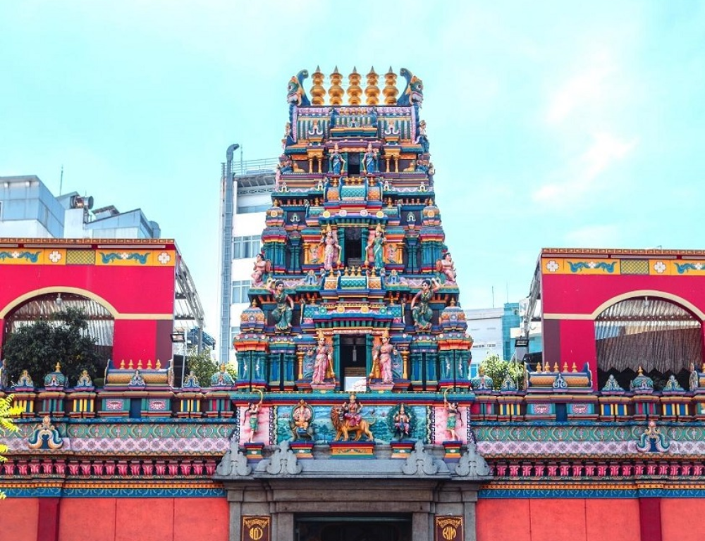 Exploring Ho Chi Minh City's Religious Sites: Temples, Pagodas, and Churches