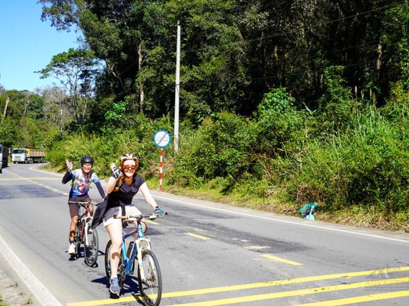 Nha Trang Cycling: Exploring the City & Coastline on Two Wheels