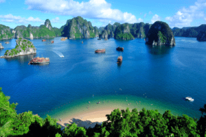 Halong Bay vs Lan Ha Bay