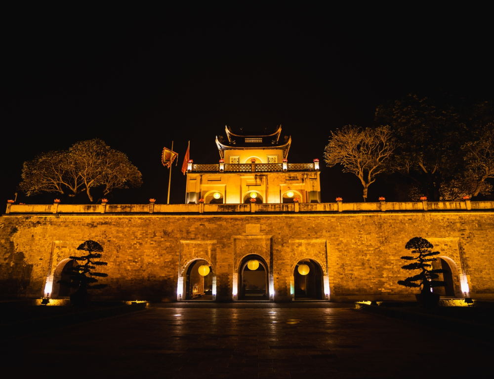 Top 10 Don't-Miss Experiences at the Imperial Citadel of Thang Long 2024