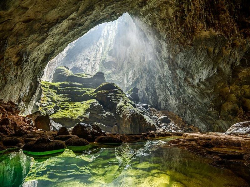 Stunning Son Doong Cave Photos: Explore World’s Largest Cave