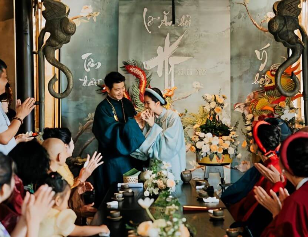 Vietnamese Wedding Traditions & Customs: A Guide for Visitors