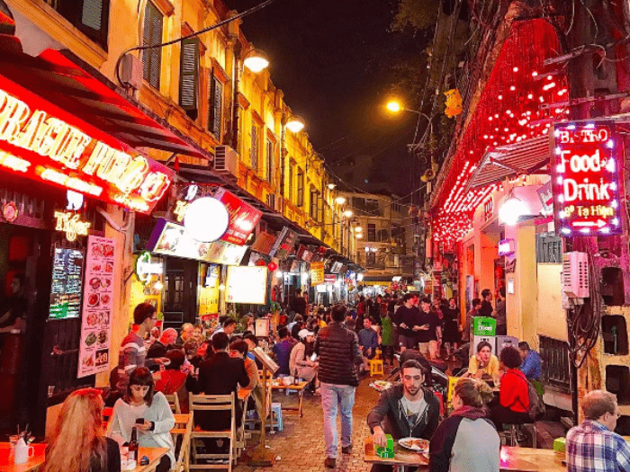 Hanoi Pub Crawl: Discover the City's Best Bars and Nightlife