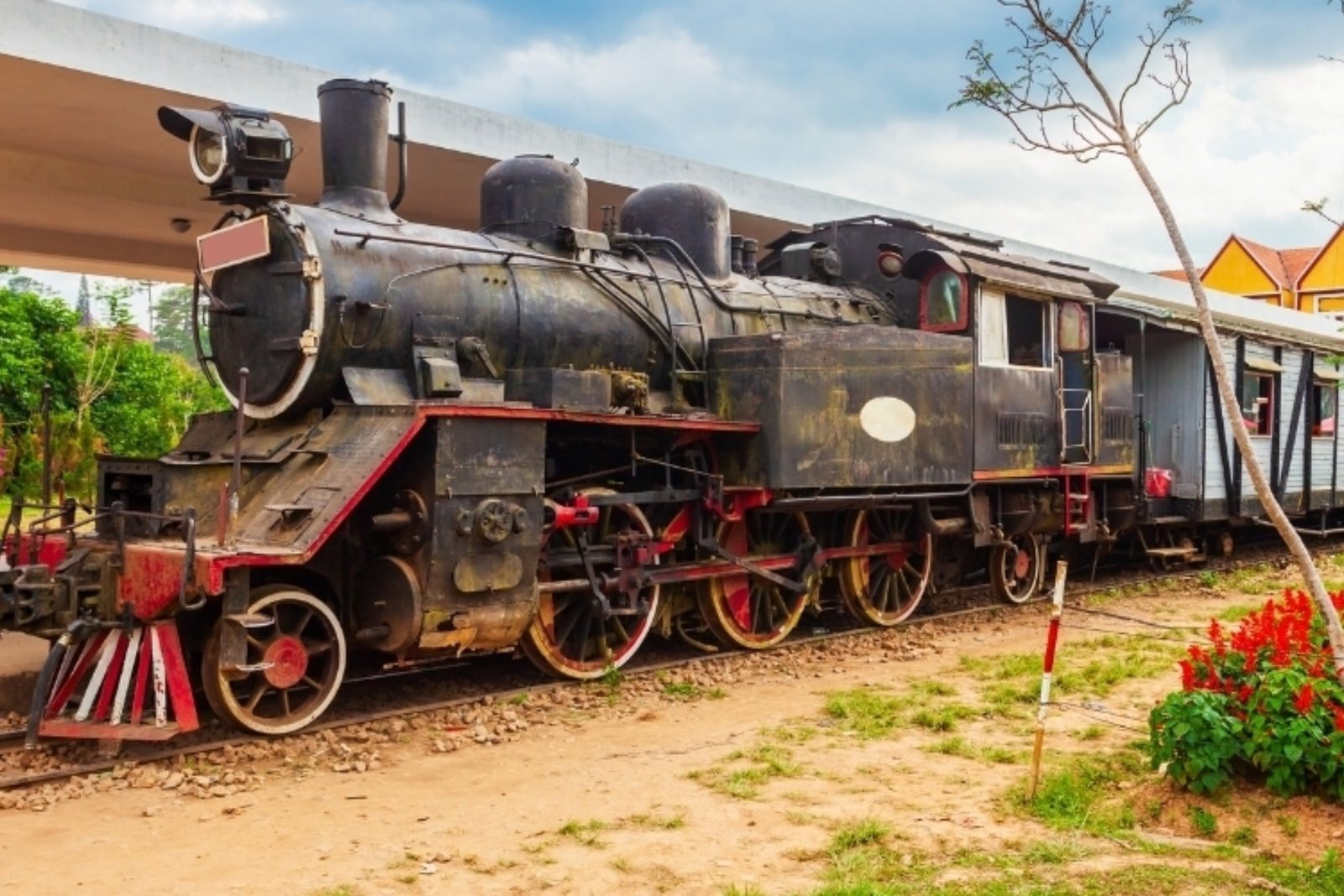 Discover the Timeless Beauty of Da Lat Railway Station