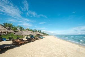 Hoi An - Vietnam Budget Beach Vacation