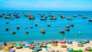 Mui Ne Beaches: Sand Dunes, Kitesurfing & Coastal Magic