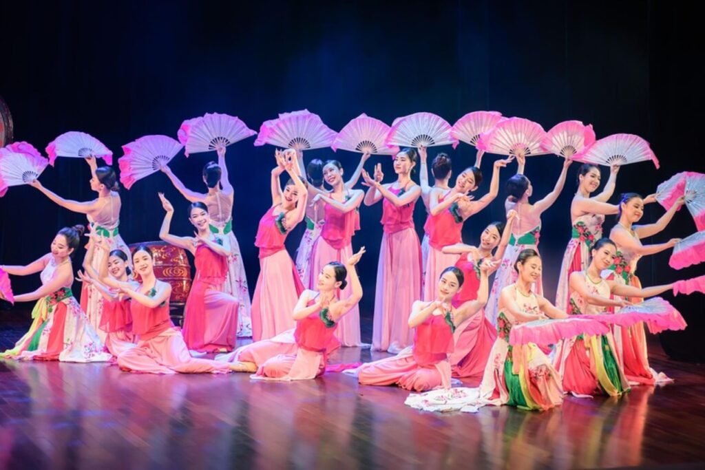 Vietnamese Arts, Music, and Dance