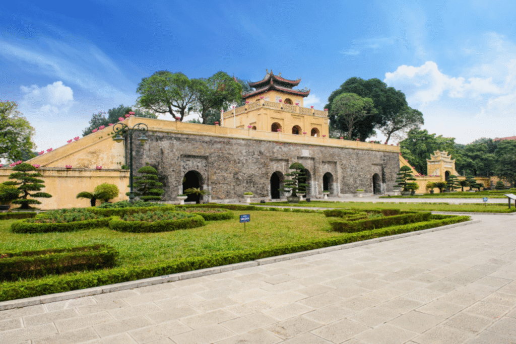 10 day vietnam itinerary