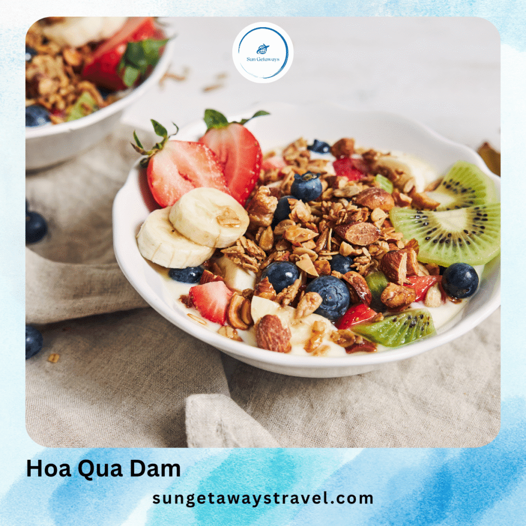 Hoa qua dam (Vietnamese fruit cocktail): Vietnamese desserts 