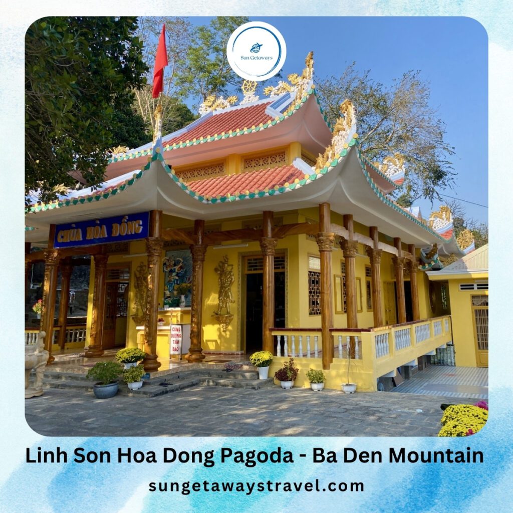 Linh Son Hoa Dong Pagoda - Ba Den Mountain