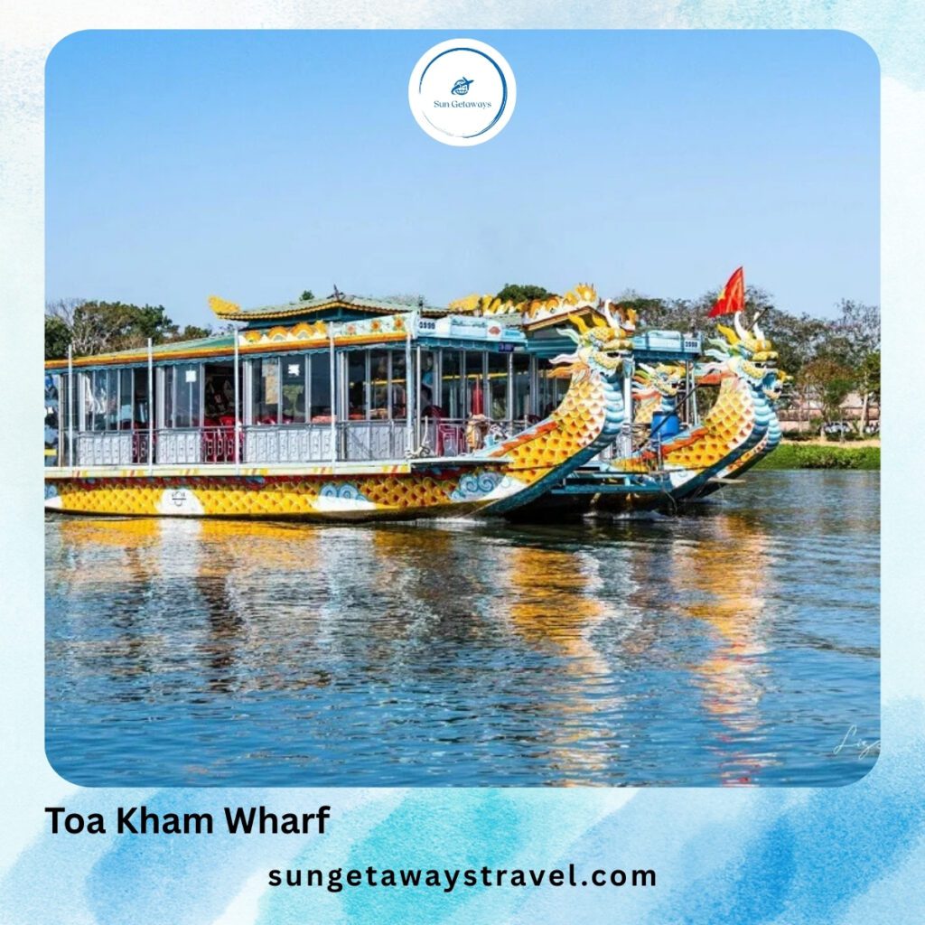 Toa Kham Wharf