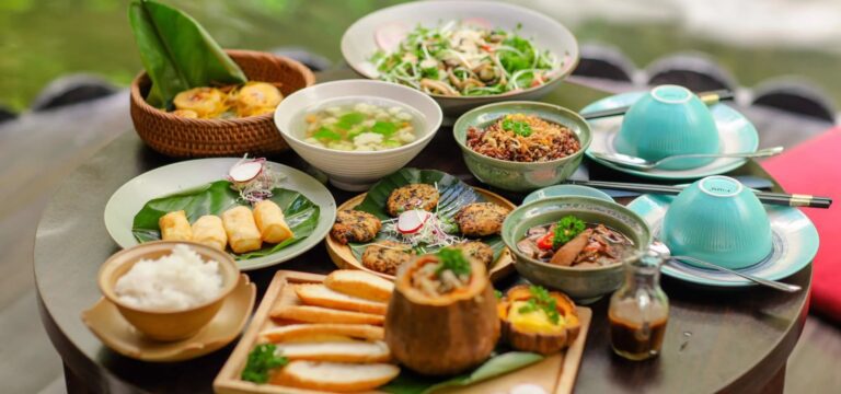 Where to Eat the Best Vegetarian Vietnamese Food in Vietnam