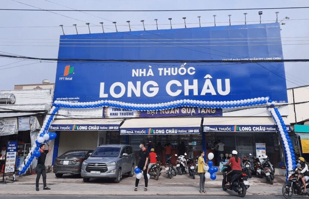 how to find English-speaking pharmacy Vietnam