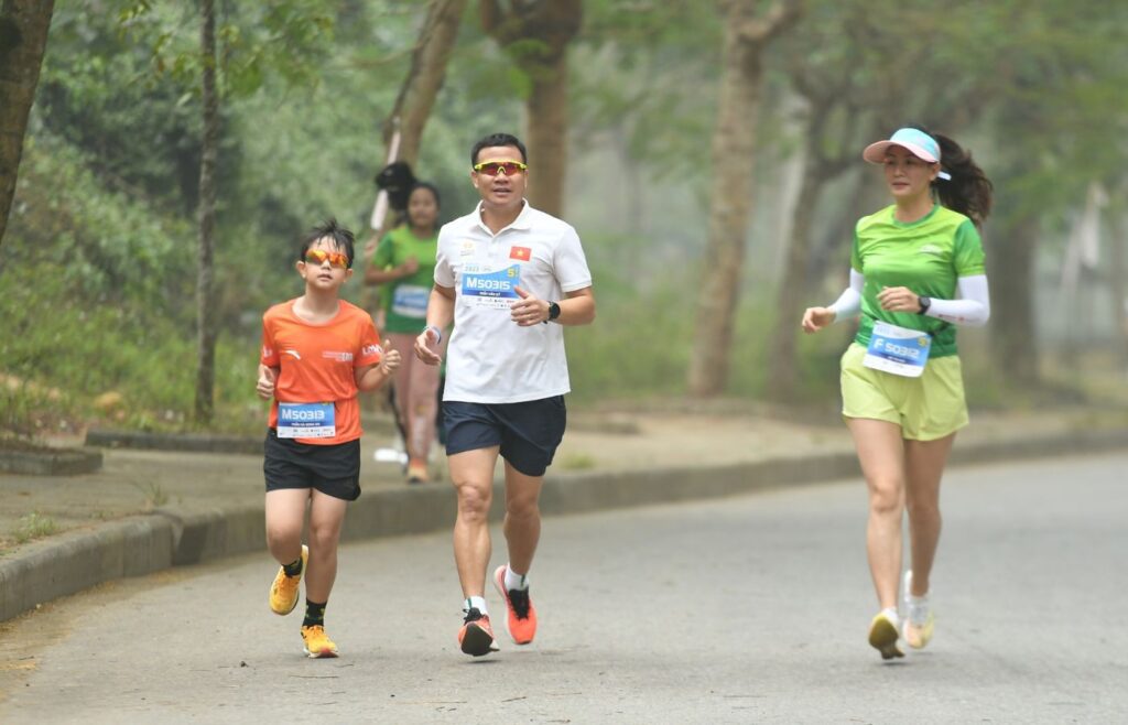 experience the morning walks in Vietnam