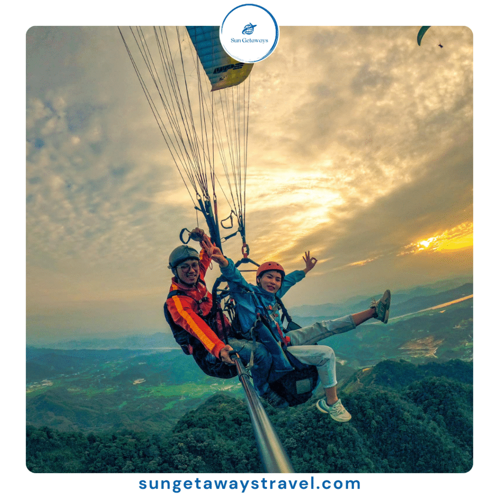 paragliding in Vietnam
