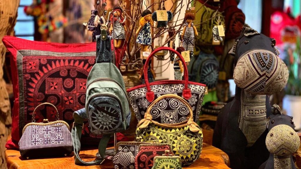 choosing handmade gifts from Vietnam