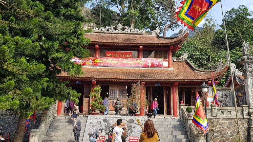 temples Vietnam travel by lunar calendar