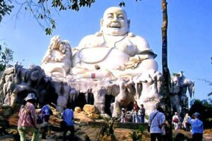 Sam Mountain Vietnam