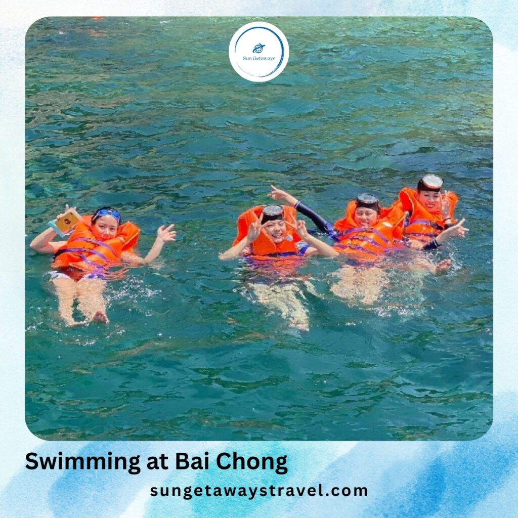 Swimming at Bai Chong