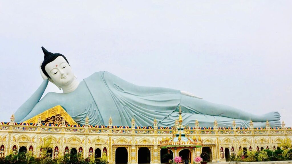 Som Rong Pagoda in Soc Trang