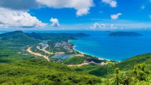 explore the Con Dao national park