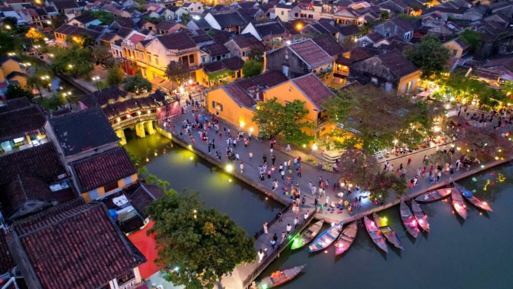 hoi an vietnam travel