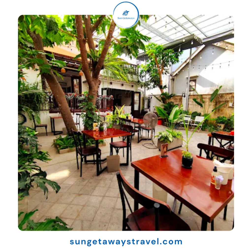 Vegetarian Restaurants In Hoi An - Peanuts Vegan Restaurant