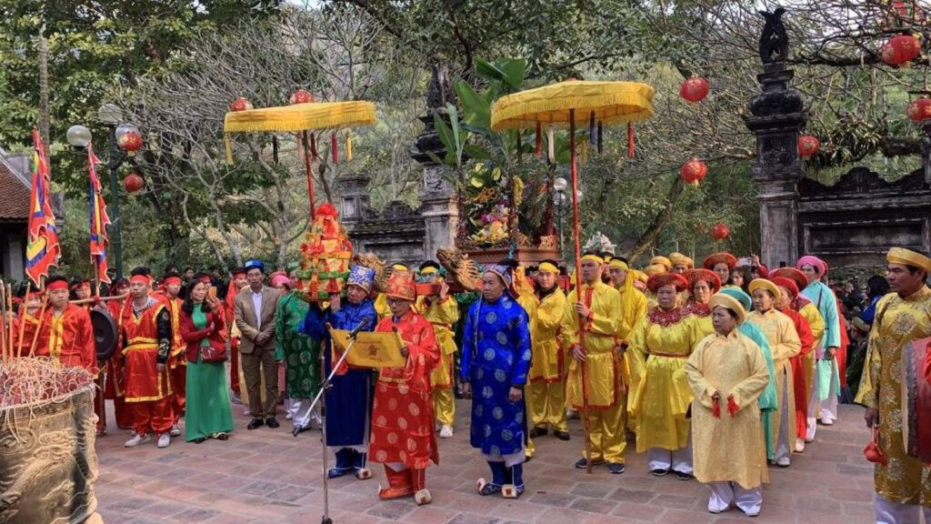 experience Hanoi Co Loa Festival