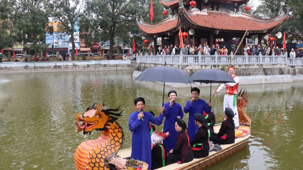 quan ho singing in vietnam