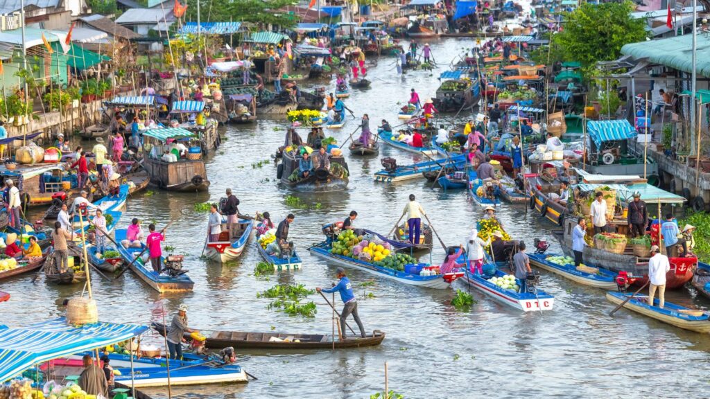 mekong delta floating markets tour