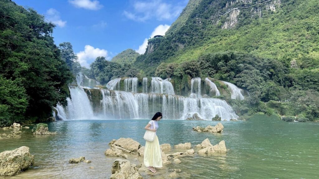 ban gioc natural travel spot