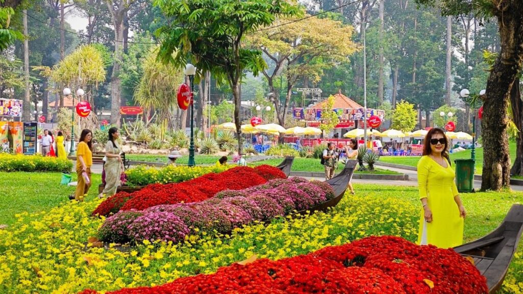 experience Tet Flower Festival in vietnam