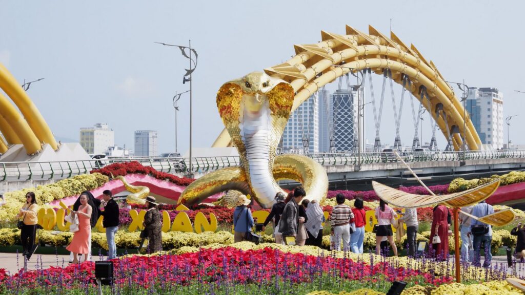 danang lunar new year vietnam