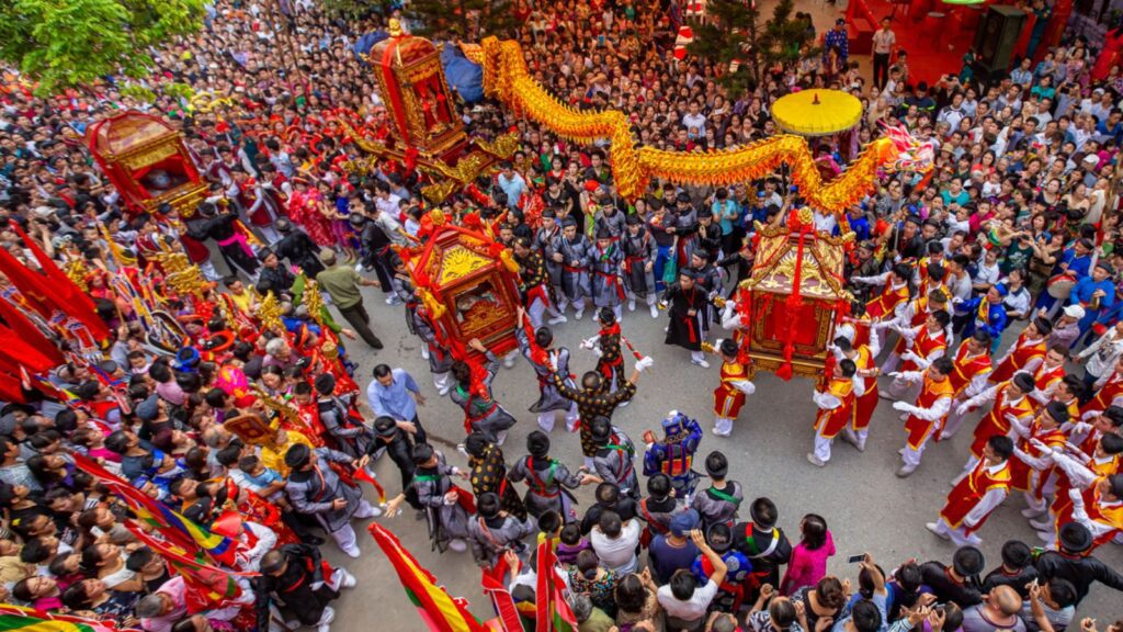 explore the Vietnam folk festivals